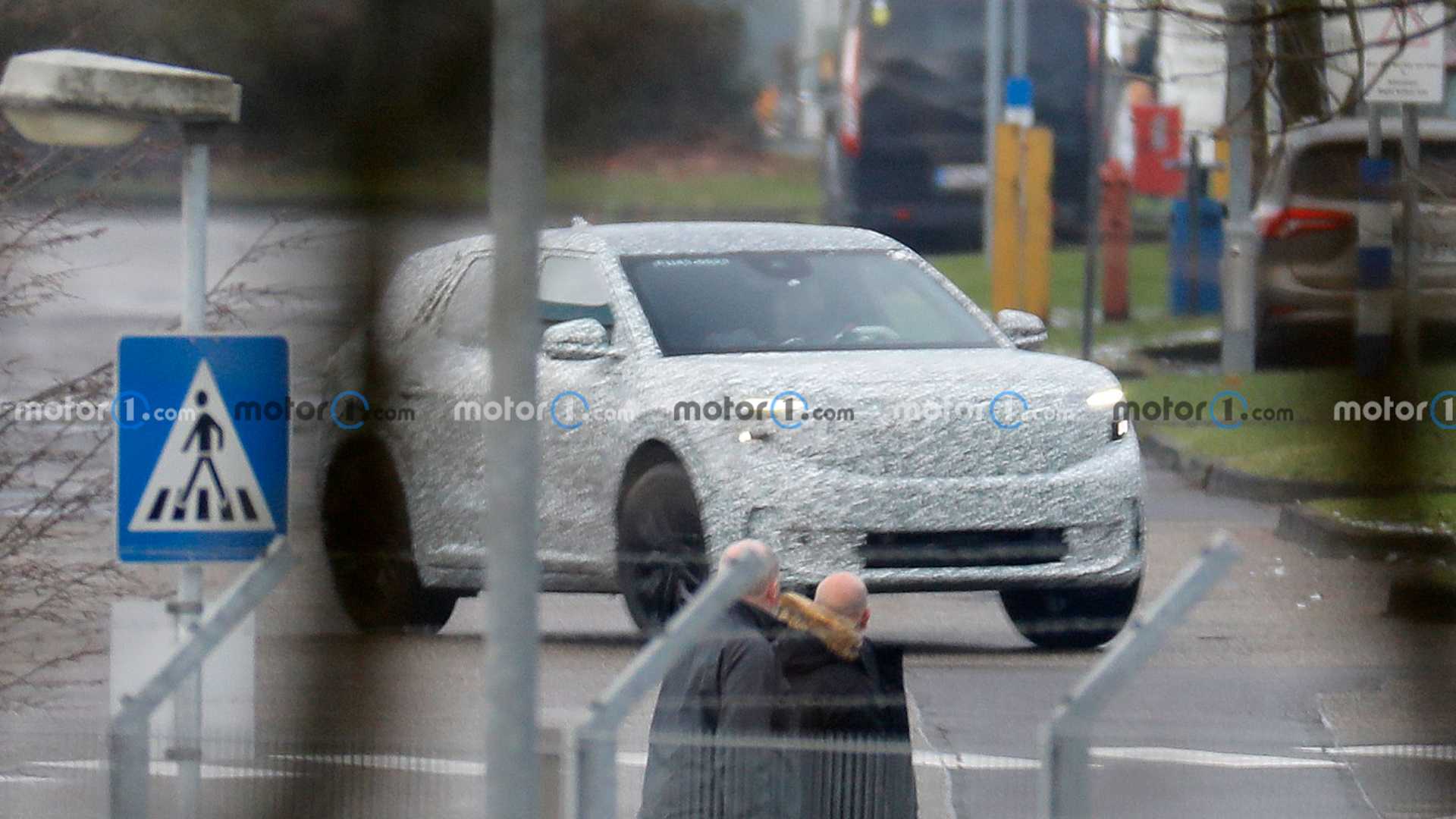 فورد تختبر SUV جديدة كلياً في أوروبا فورد