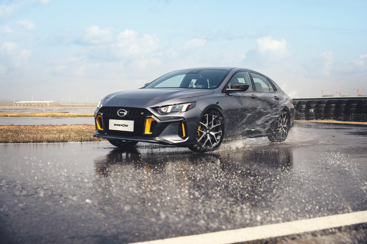 جي ايه سي امباو: سيدان رياضية قادمة للشرق الأوسط جي ايه سي امباو: سيدان رياضية قادمة للشرق الأوسط 11