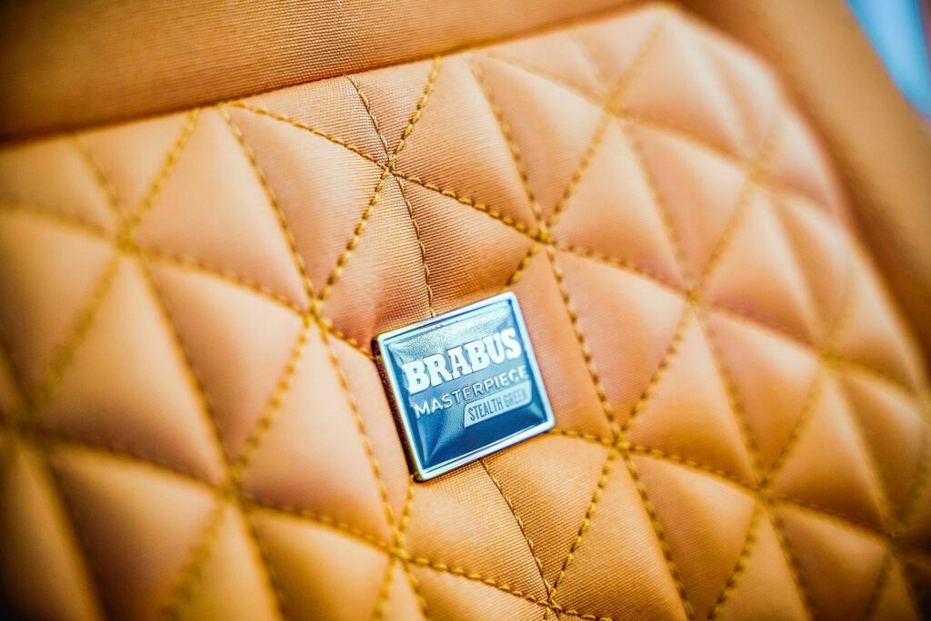 برابوس الألمانية تكشف عن قارب رياضي فاخر جديد بمحرك V8 وقوة 900 حصان برابوس الألمانية تكشف عن قارب رياضي فاخر جديد بمحرك V8 وقوة 900 حصان 3