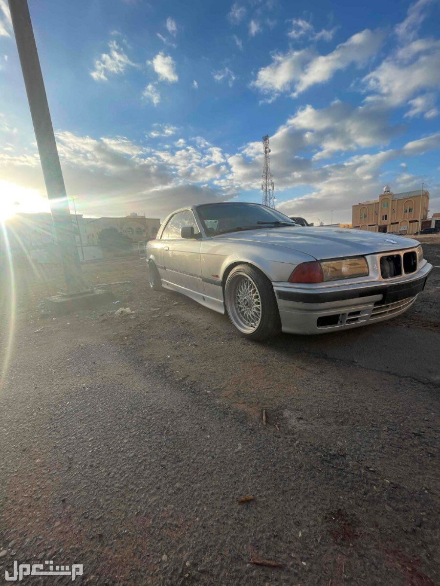 سيارات قديمة للبيع بأسعار رخيصة لعشاق الكلاسيكية سيارات قديمة للبيع بأسعار رخيصة لعشاق الكلاسيكية 3