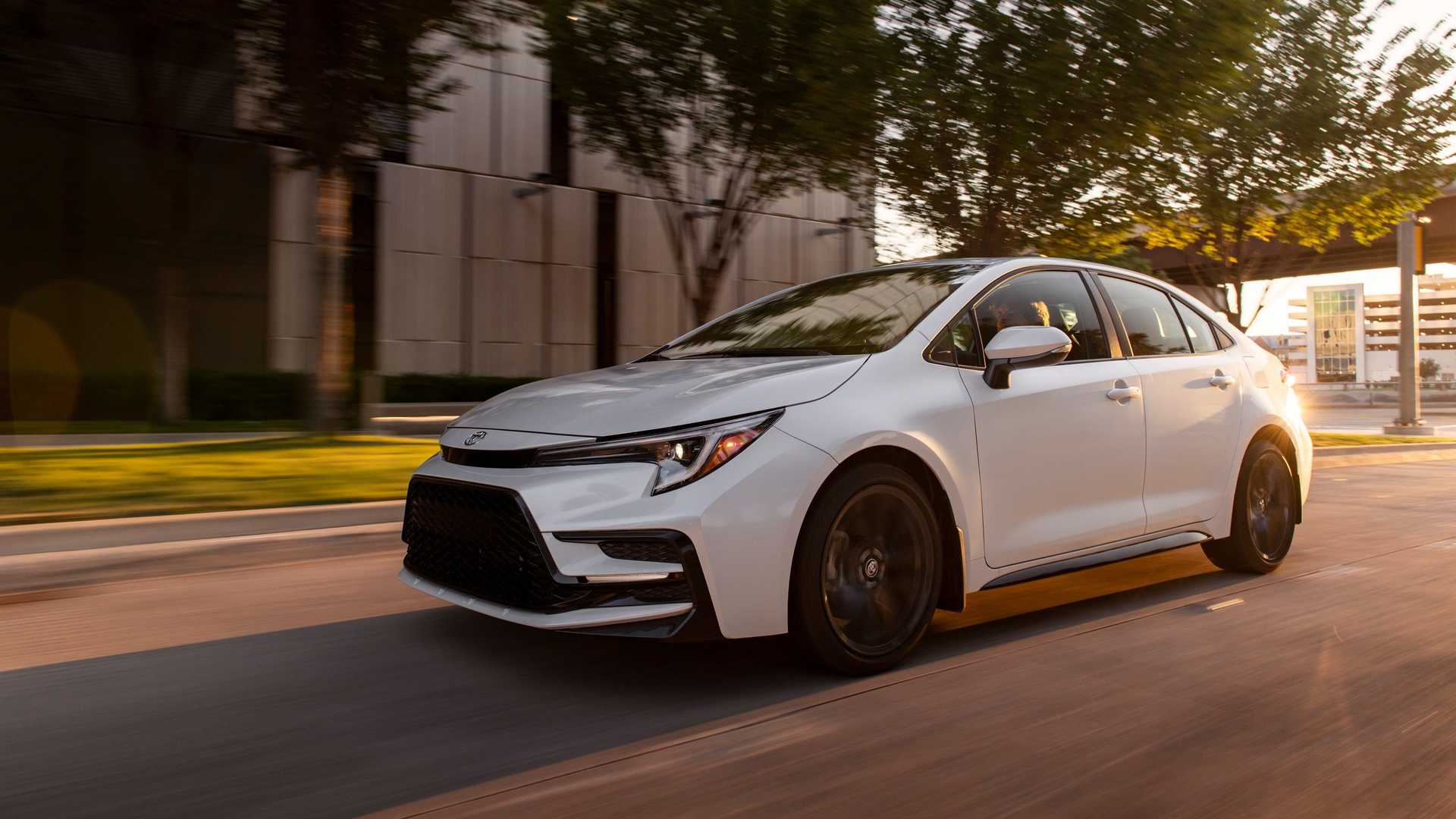 تويوتا هي شركة السيارات الأعلى مبيعاً في العالم للعام الثالث على التوالي تويوتا هي شركة السيارات الأعلى مبيعاً في العالم للعام الثالث على التوالي 3