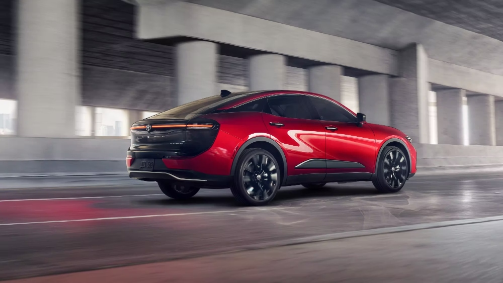 تويوتا-كروان-2023-المربع-نت-6