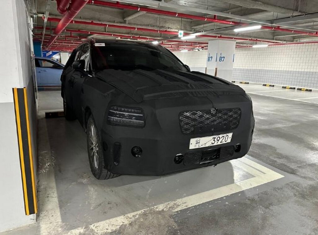 جينيسيس GV80 كوبيه الجديدة تظهر للمرة الأولى بصور تجسسية جينيسيس GV80 كوبيه الجديدة تظهر للمرة الأولى بصور تجسسية 1