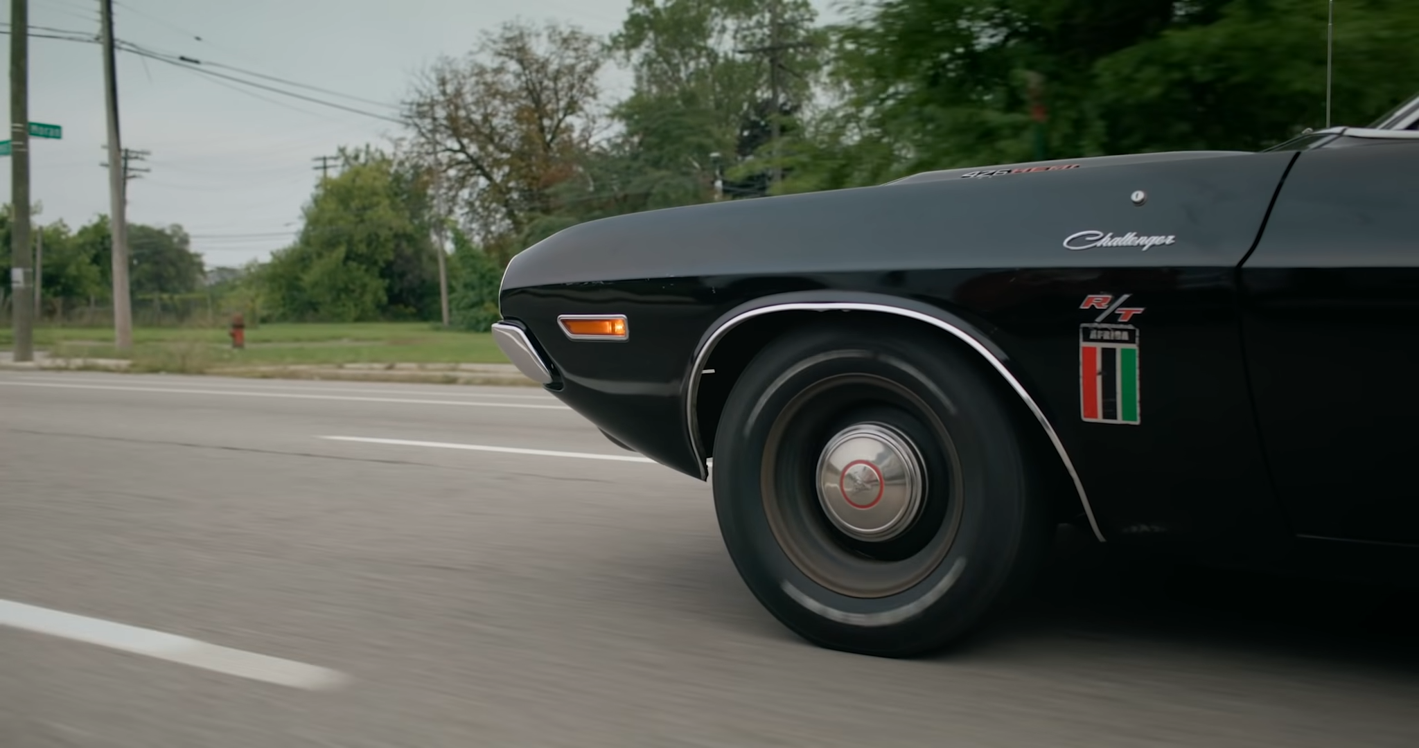 دودج تشالنجر الشبح الأسود – أسطورة سباقات الشوارع الأمريكية تُعرض للبيع بمزاد دودج تشالنجر الشبح الأسود