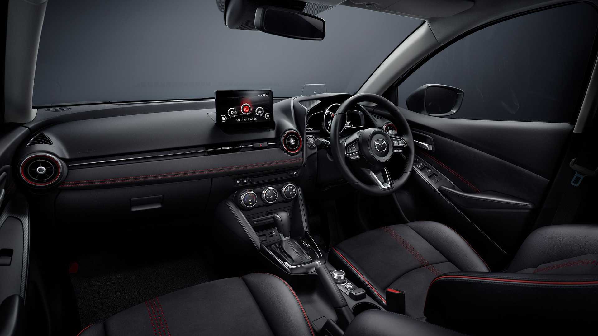 مازدا 2 موديل 2023 فيس ليفت ينطلق رسمياً بتحديثات جديدة 2