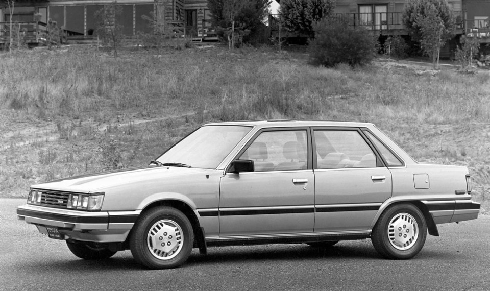 أبرز ما ميز أجيال تويوتا كامري حتى إصدار الذكرى الـ40 أبرز ما ميز أجيال تويوتا كامري حتى إصدار الذكرى الـ40 1