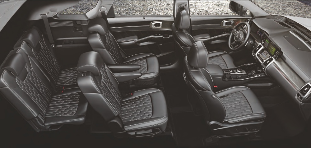 ديزل وبنزين و6 سلندر.. تعرف على 3 خيارات للمحرك تتوفر بها كيا سورينتو في السعودية ديزل وبنزين و6 سلندر.. تعرف على 3 خيارات للمحرك تتوفر بها كيا سورينتو في السعودية 4