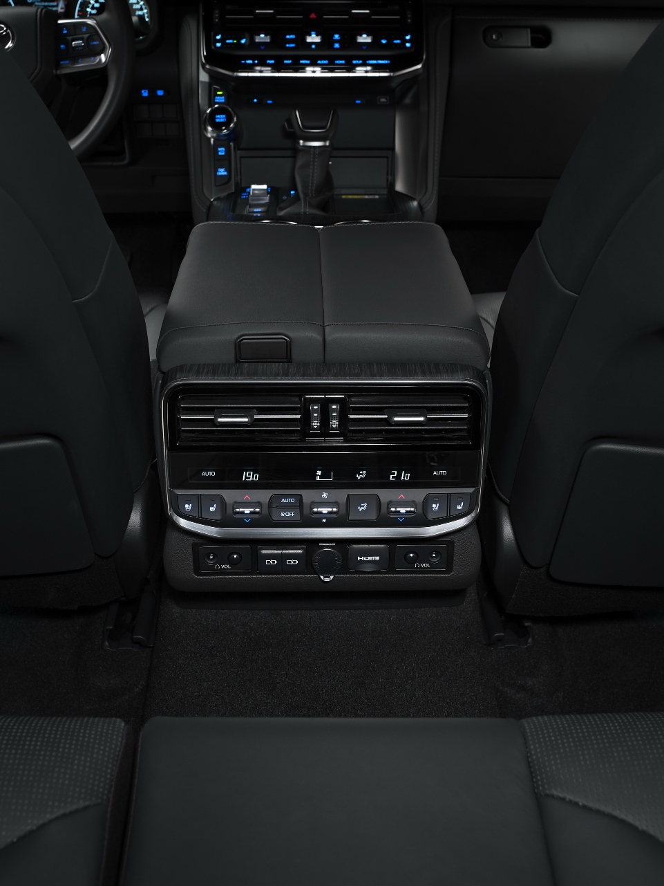 تويوتا لاندكروزر 2023: الاختلافات بين فل كامل ديزل وبنزين تويوتا لاندكروزر 2023: الاختلافات بين فل كامل ديزل وبنزين 4