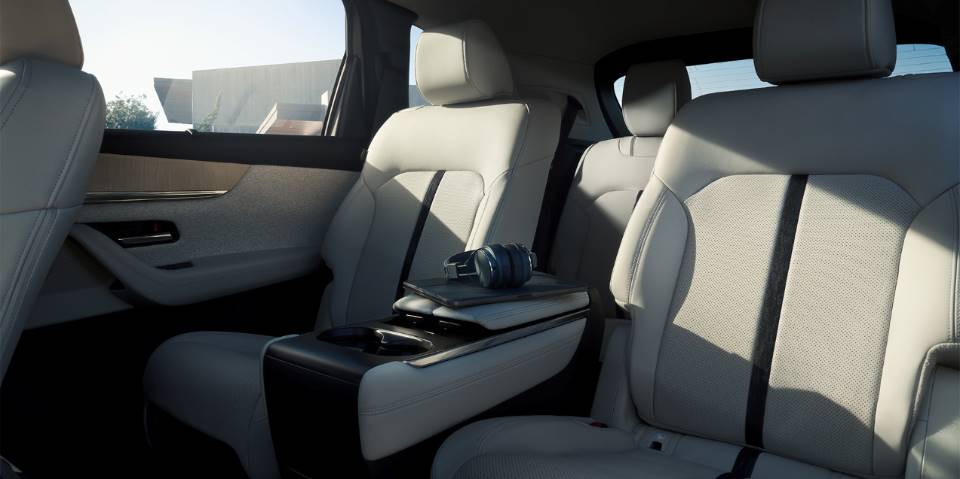 صور مازدا CX-90 موديل 2024 وأبرز مواصفات الأداء صور مازدا CX-90 موديل 2024 وأبرز مواصفات الأداء 6