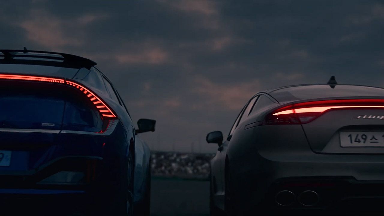 شاهد كيا تودع ستينجر نهائياً مع تسليم راية الأداء الرياضي لطراز EV6 GT الكهربائية كيا ستينجر