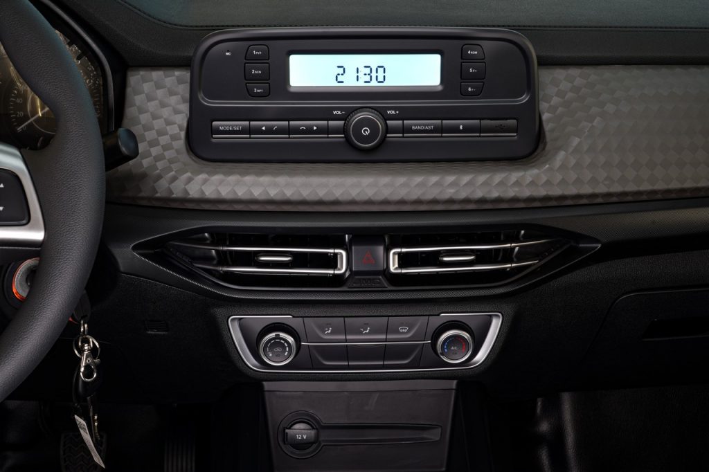 الاختلافات بين جاي ام سي فيقاس وفيقاس بلس عند وكالة الجبر للسيارات الاختلافات بين جاي ام سي فيقاس وفيقاس بلس عند وكالة الجبر للسيارات 6