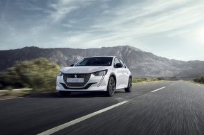 بيجو 208 تتصدر قائمة السيارات الأكثر مبيعاً في أوروبا بعد هيمنة فولكس واجن جولف لأكثر من 14 عاماً 3