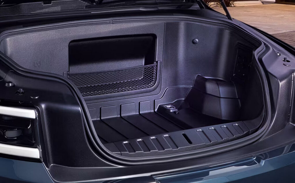 رام 1500 Rev الكهربائية الجديدة كلياً تنكشف بالشكل الإنتاجي رام 1500 Rev الكهربائية الجديدة كلياً تنكشف بالشكل الإنتاجي 12