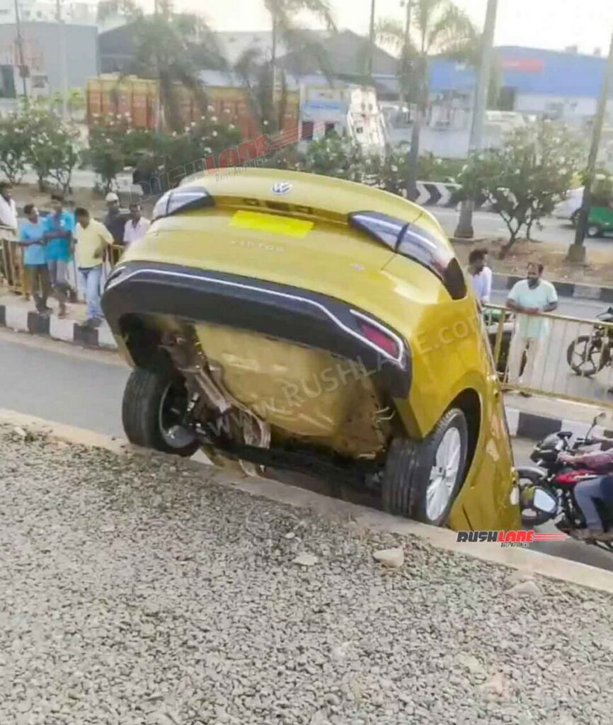 فولكس واجن فيرتوس جديدة تصطدم بالأرض قبل مغادرة الوكالة في الهند فولكس فاجن فيرتوس جديدة تصطدم بالأرض قبل مغادرة الوكالة