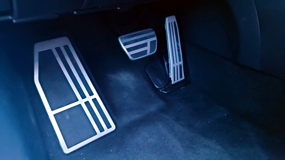 لكزس-rx-2023-المربع-نت-14