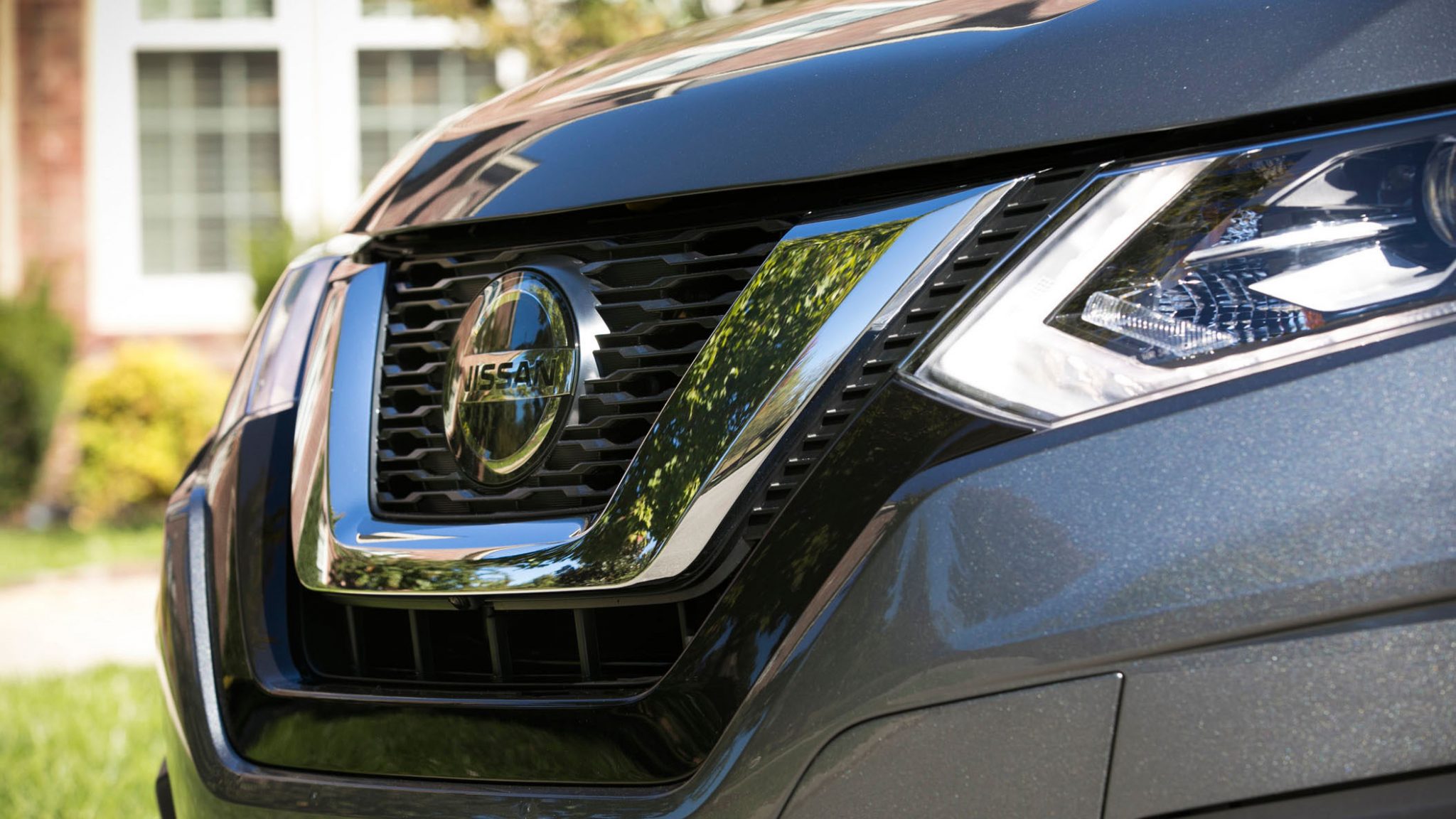 كم سعر نيسان اكس تريل 2018 مستعملة للبيع في السوق السعودي؟ 1