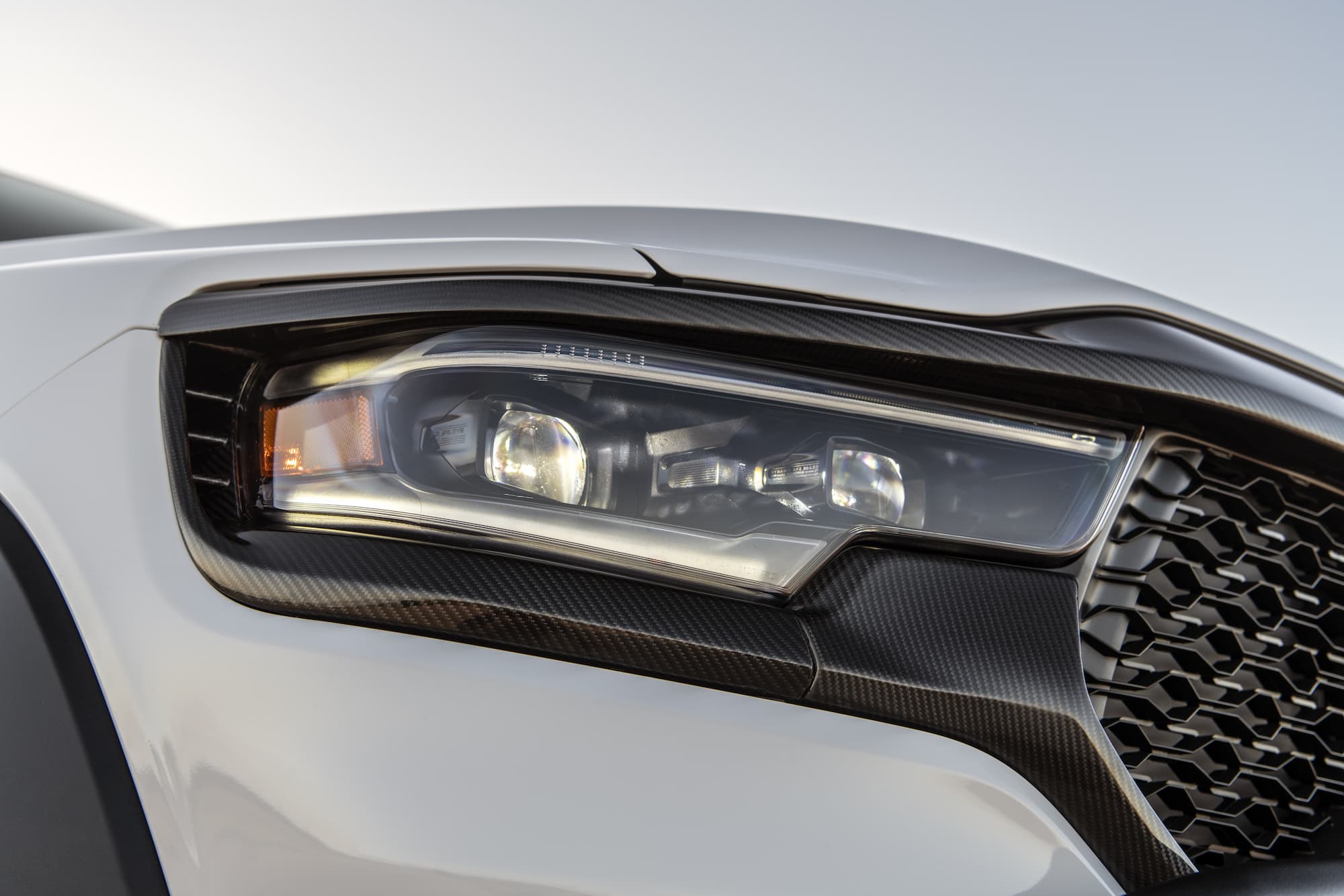 هينيسي ماموث 1000 TRX 