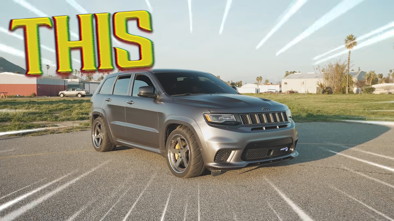 مازدا RX7 معدلة بقوة 1,000 حصان تواجه جراند شيروكي تراكهوك في سباقات التسارع جيب جراند شيروكي تراكهوك ومازدا RX7 بقوة 1,000 حصان