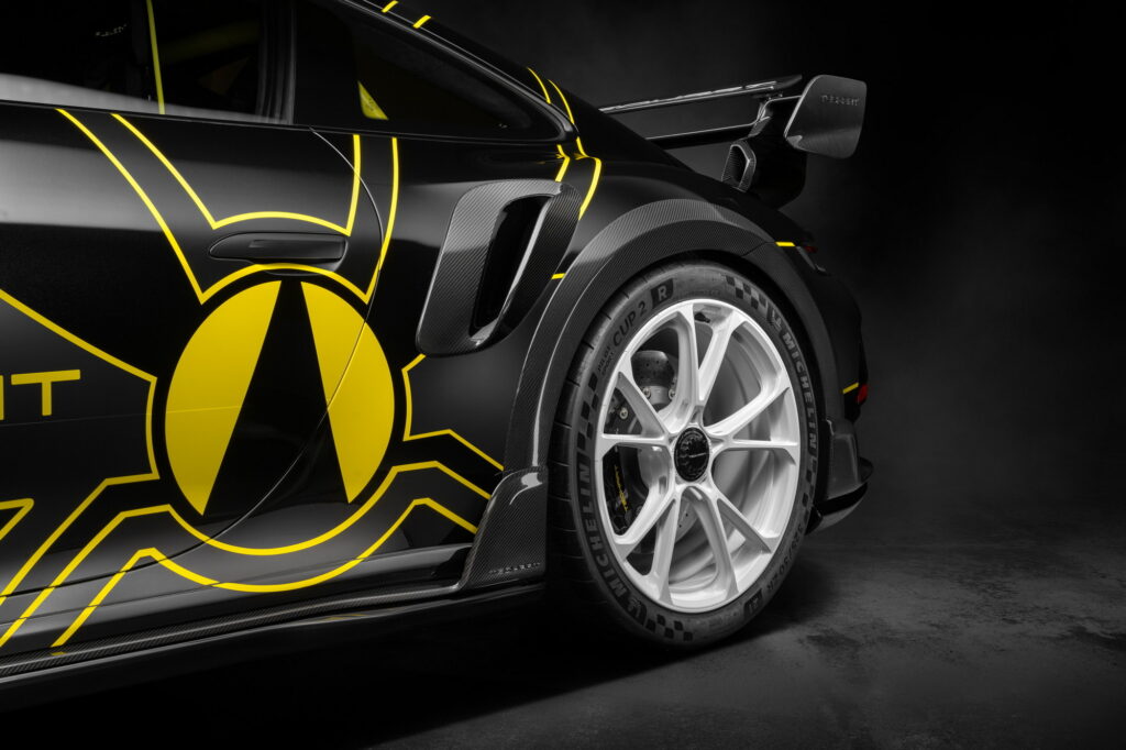 بورش 911 تربو إس تحصل على حزمة تعديلات لتخفيف الوزن مع قوة 800 حصان من شركة تيك آرت الألمانية بورش 911 تربو إس تحصل على حزمة تعديلات لتخفيف الوزن مع قوة 800 حصان من شركة تيك آرت الألمانية 13