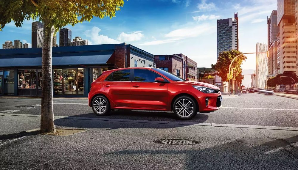 كيا ريو 2023 المتوفرة بجسم سيدان وهاتشباك.. تعرف على مواصفات ريو ستاندرد وأبرز الترقيات للفئات الأعلى كيا ريو 2023 المتوفرة بجسم سيدان وهاتشباك.. تعرف على مواصفات ريو ستاندرد وأبرز الترقيات للفئات الأعلى 1