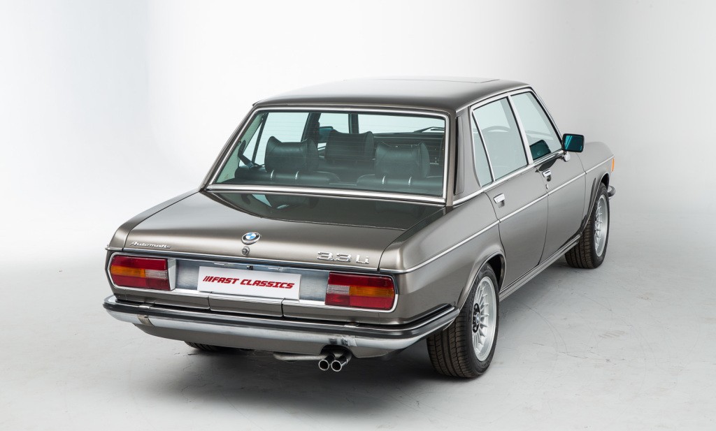 تعرف على أبرز 10 سيارات سيدان من بي ام دبليو على الإطلاق بي ام دبليو E3