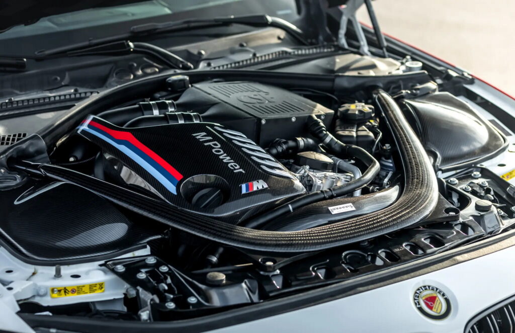 بي ام دبليو M4 تحصل على تعديلات جريئة من مانهارت الألمانية بقوة 708 حصان بي ام دبليو M4 DTM Champion من مانهارت (1)