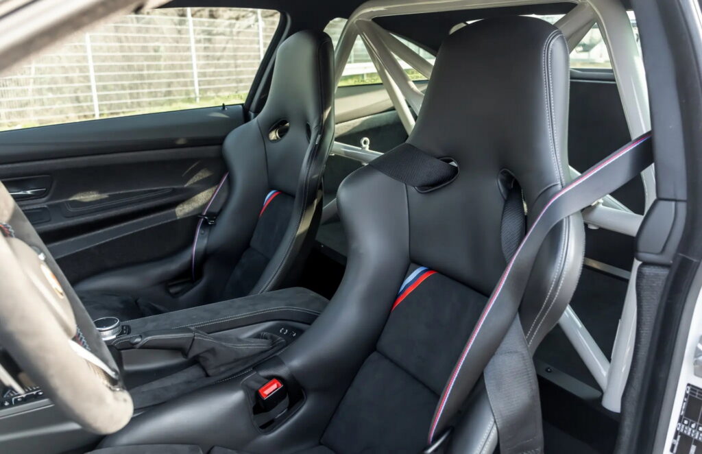 بي ام دبليو M4 تحصل على تعديلات جريئة من مانهارت الألمانية بقوة 708 حصان بي ام دبليو M4 DTM Champion من مانهارت (1)