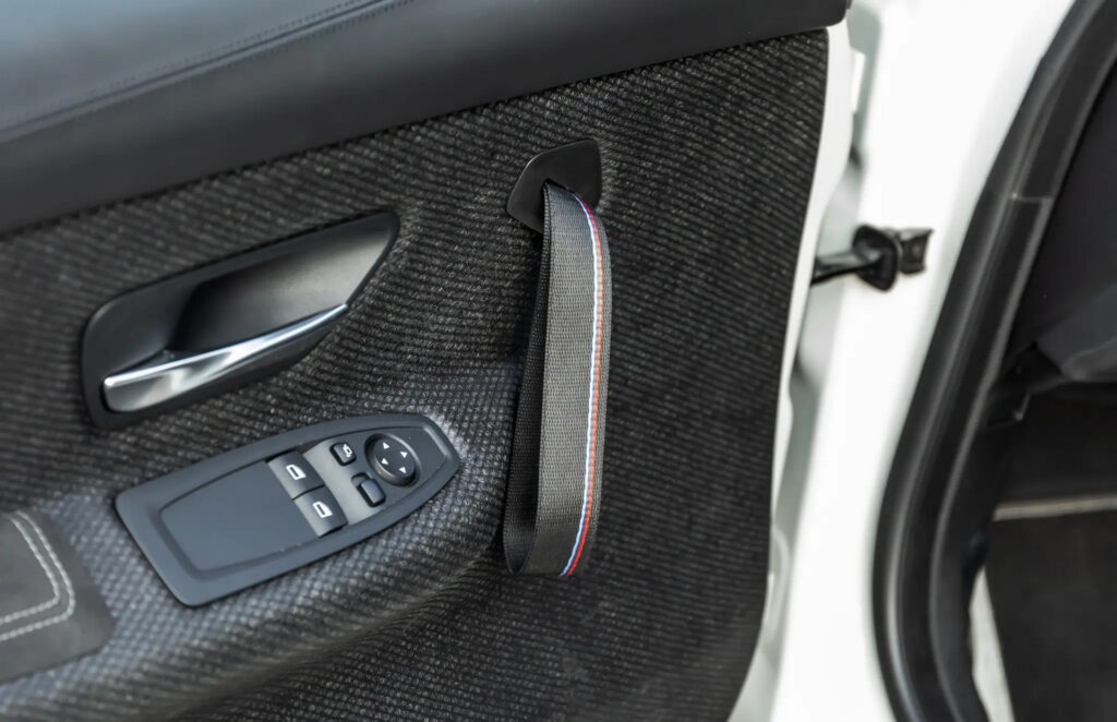 بي ام دبليو M4 تحصل على تعديلات جريئة من مانهارت الألمانية بقوة 708 حصان بي ام دبليو M4 DTM Champion من مانهارت (1)