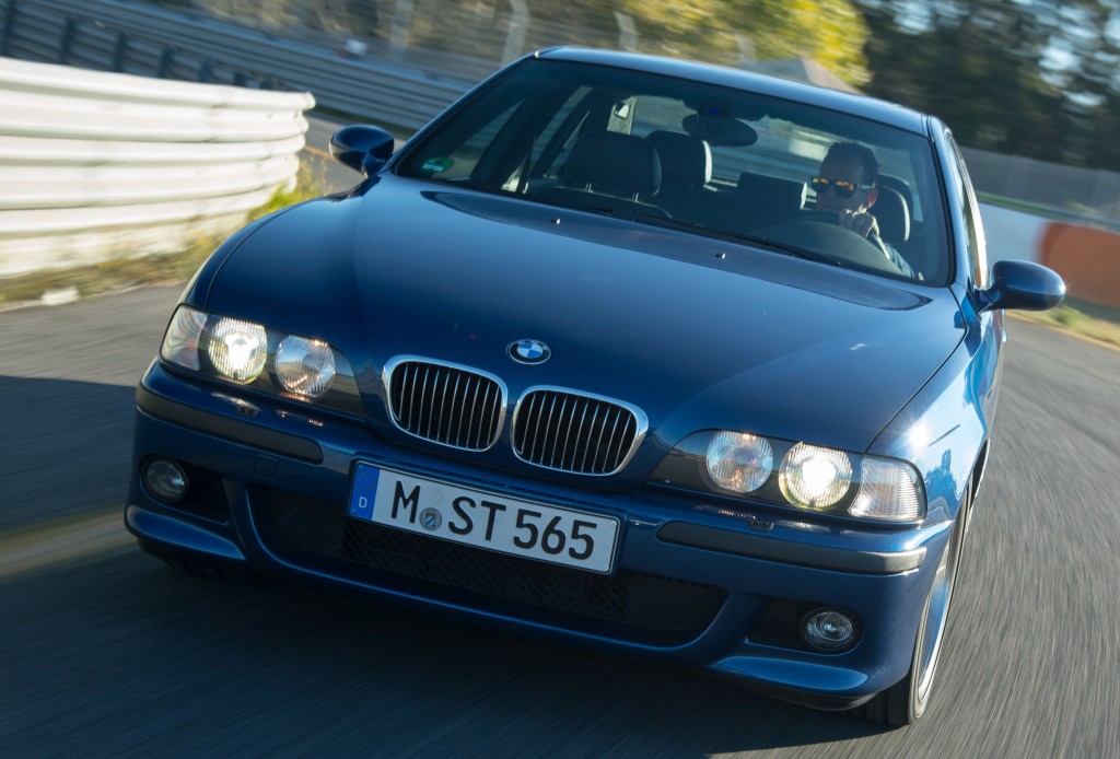 تعرف على أبرز 10 سيارات سيدان من بي ام دبليو على الإطلاق بي ام دبليو M5 E39