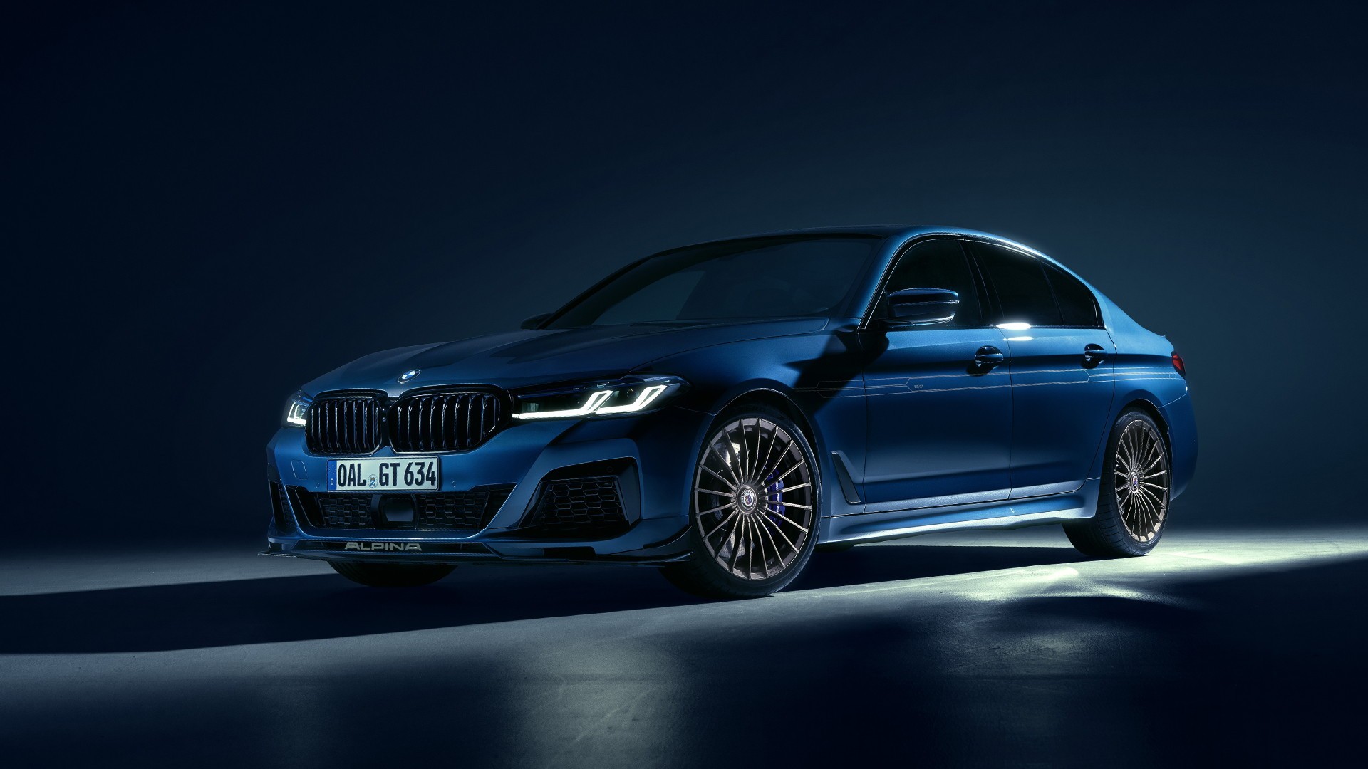 تعرف على أبرز 10 سيارات سيدان من بي ام دبليو على الإطلاق بي ام دبليو ألبينا B5 GT G30