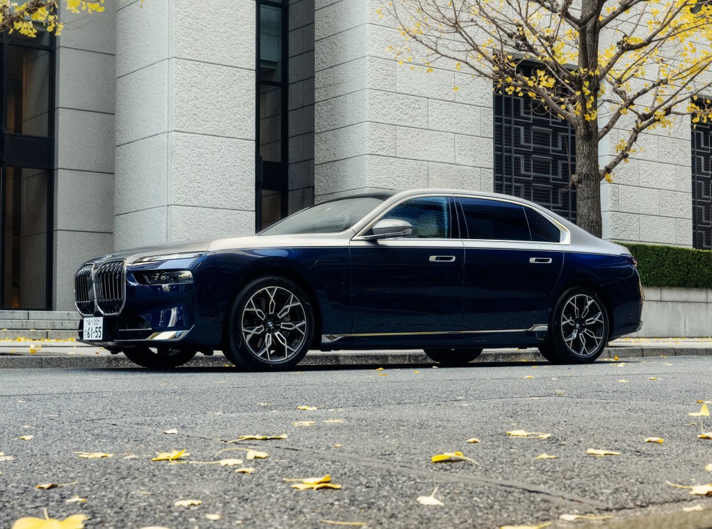 تعرف على أبرز 10 سيارات سيدان من بي ام دبليو على الإطلاق بي ام دبليو الفئة السابعة G70