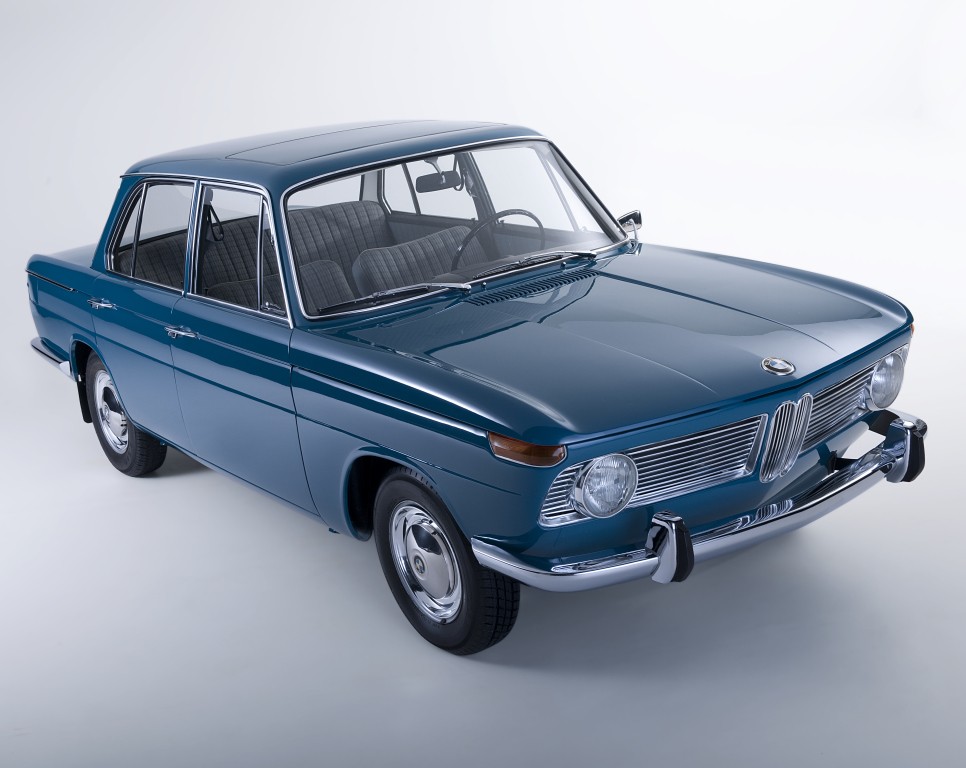 تعرف على أبرز 10 سيارات سيدان من بي ام دبليو على الإطلاق بي ام دبليو نوي كلاسي