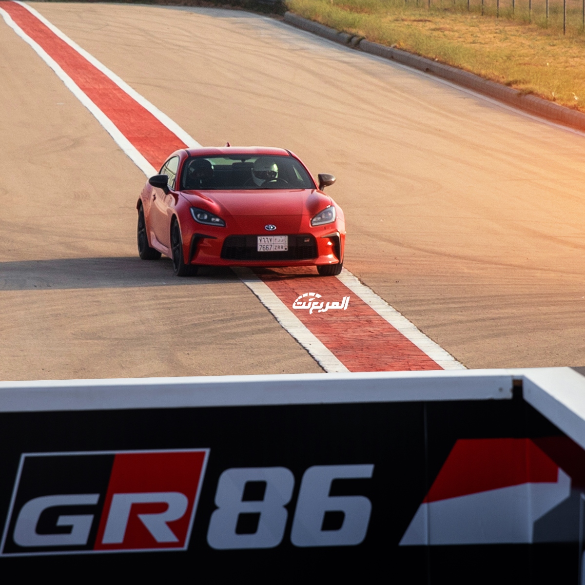 تويوتا-gr86-2023-المربع-نت-20