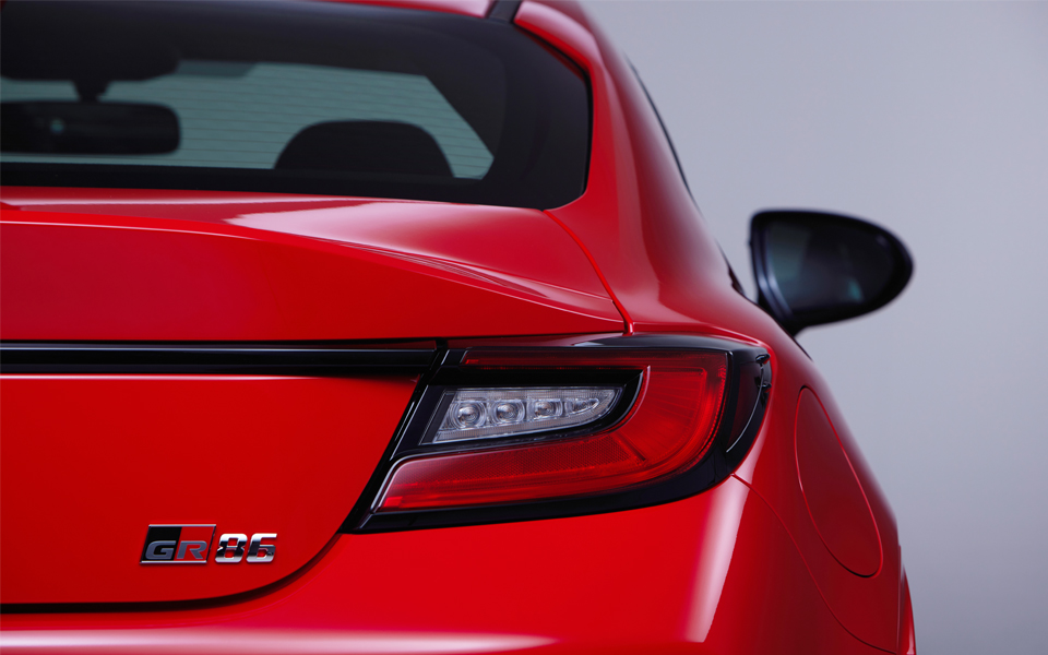 تويوتا GR 86 2023 تتوفر بناقل حركة يدوي أو أوتوماتيكي.. المواصفات الكاملة للسيارة عند عبداللطيف جميل تويوتا GR 86 2023 تتوفر بناقل حركة يدوي أو أوتوماتيكي.. المواصفات الكاملة للسيارة عند عبداللطيف جميل 2