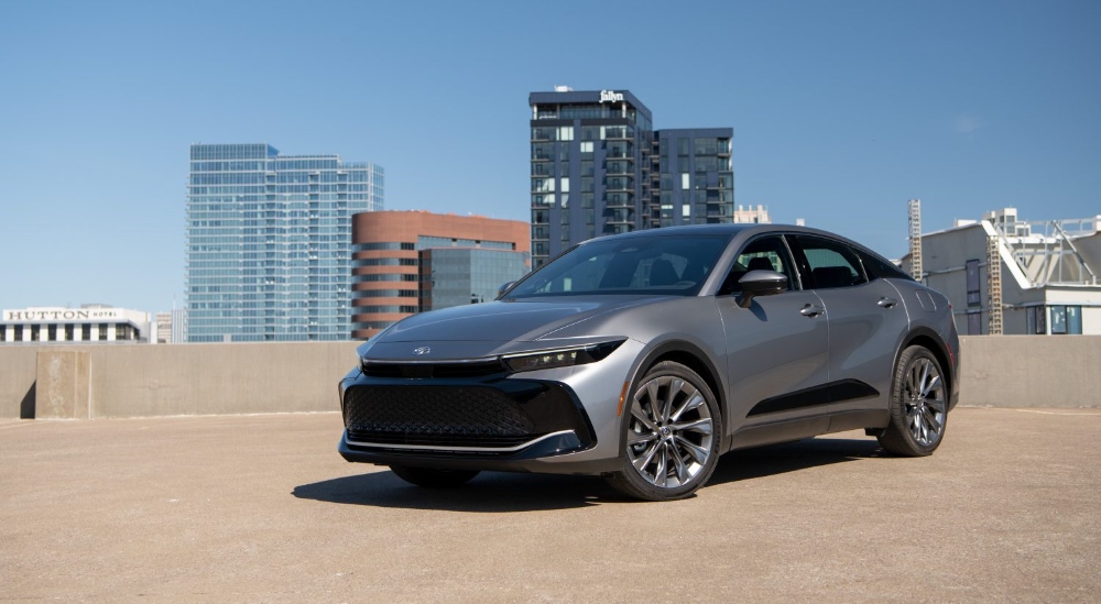 صور تويوتا كراون في 4 أشكال للجسم.. بعد وصولها السعودية إليكم الخيارات المختلفة التي تتوفر بها صور تويوتا كراون في 4 أشكال للجسم.. بعد وصولها السعودية إليكم الخيارات المختلفة التي تتوفر بها 6