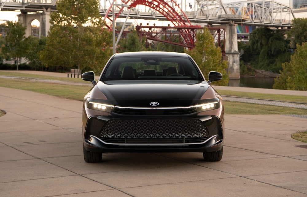 صور تويوتا كراون في 4 أشكال للجسم.. بعد وصولها السعودية إليكم الخيارات المختلفة التي تتوفر بها صور تويوتا كراون في 4 أشكال للجسم.. بعد وصولها السعودية إليكم الخيارات المختلفة التي تتوفر بها 13