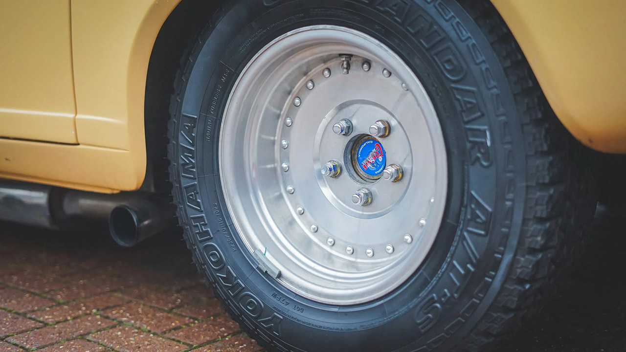 سيارة جون دود الوحش موديل 1972 تعرض للبيع في مزاد بمحرك بسعة 27 لتر! جون دود الوحش موديل 1972