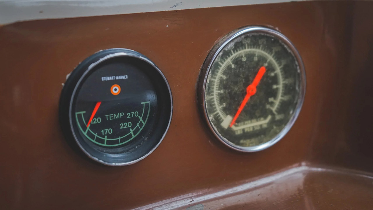 سيارة جون دود الوحش موديل 1972 تعرض للبيع في مزاد بمحرك بسعة 27 لتر! جون دود الوحش موديل 1972