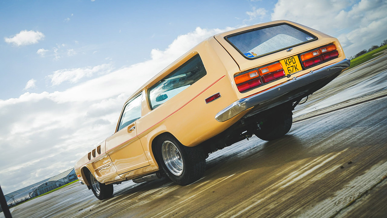 سيارة جون دود الوحش موديل 1972 تعرض للبيع في مزاد بمحرك بسعة 27 لتر! جون دود الوحش موديل 1972