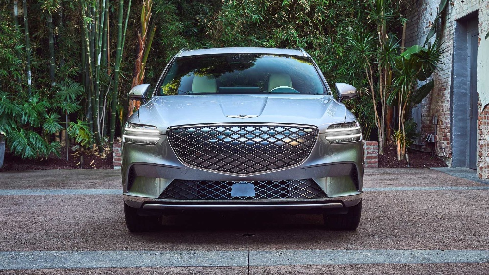 جينيسيس الكورية الفاخرة.. تعرف على قائمة فئات وأسعار ومحركات سياراتها السيدان 2023 في السعودية جينيسيس