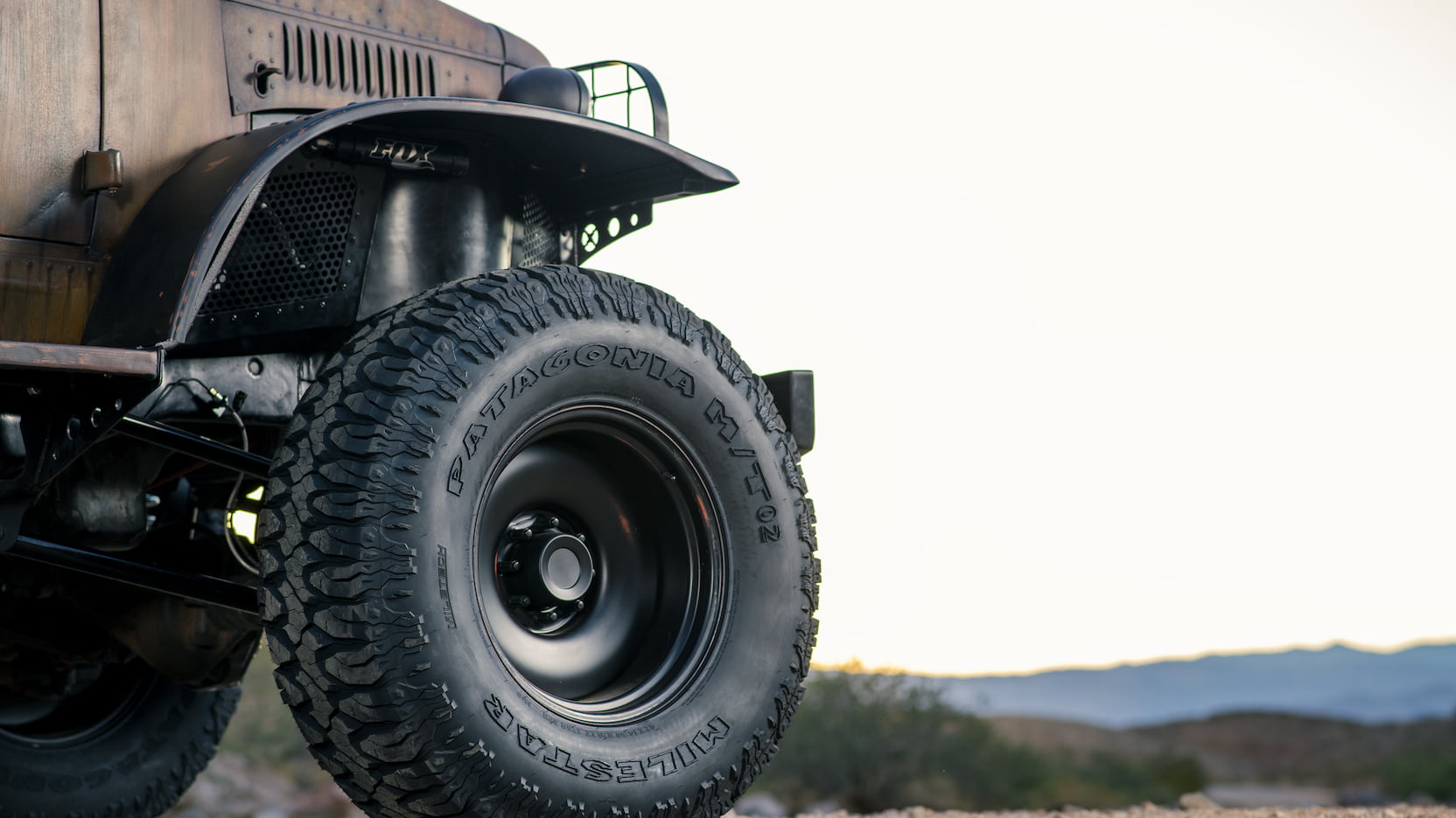 دودج WC26 واجن موديل 1941 تظهر بحزمة قوية من التعديلات في مزاد أمريكي دودج WC26 واجن موديل 1941