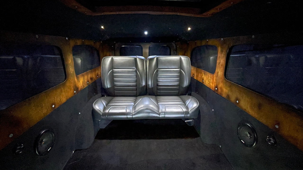 دودج WC26 واجن موديل 1941 تظهر بحزمة قوية من التعديلات في مزاد أمريكي دودج WC26 واجن موديل 1941 تظهر بحزمة قوية من التعديلات في مزاد أمريكي 6