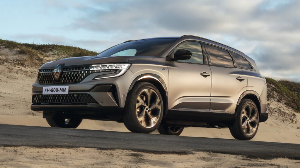 رينو إسبيس 2024 الجديدة كلياً تنكشف رسمياً بمنظومة حركة هجينة وتجهيزات متقدمة رينو إسبيس 2024