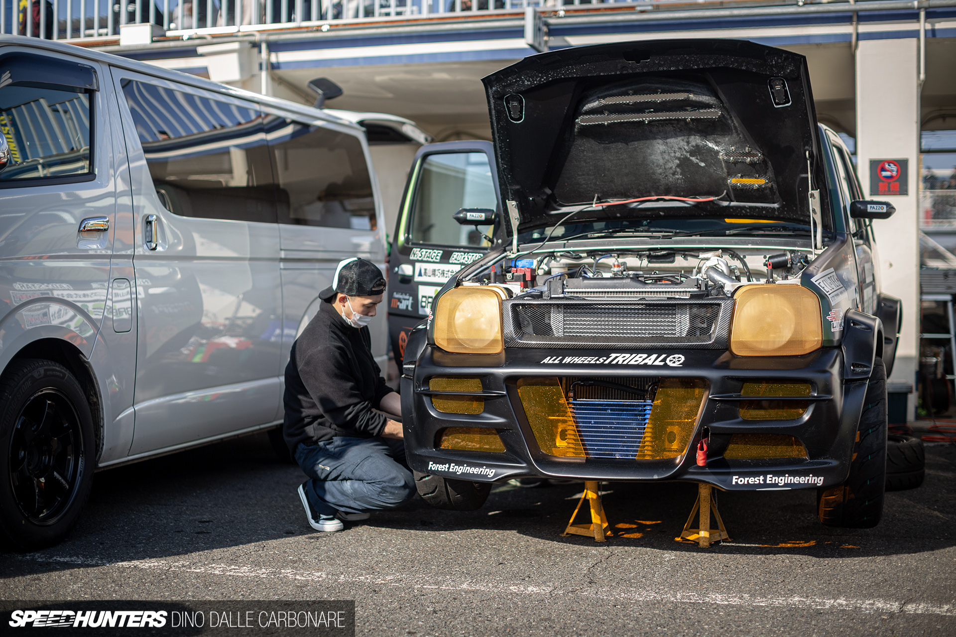 سوزوكي جمني معدلة لحلبات السباقات تلفت الأنظار بأداء رياضي فريد في اليابان سوزوكي جمني معدل