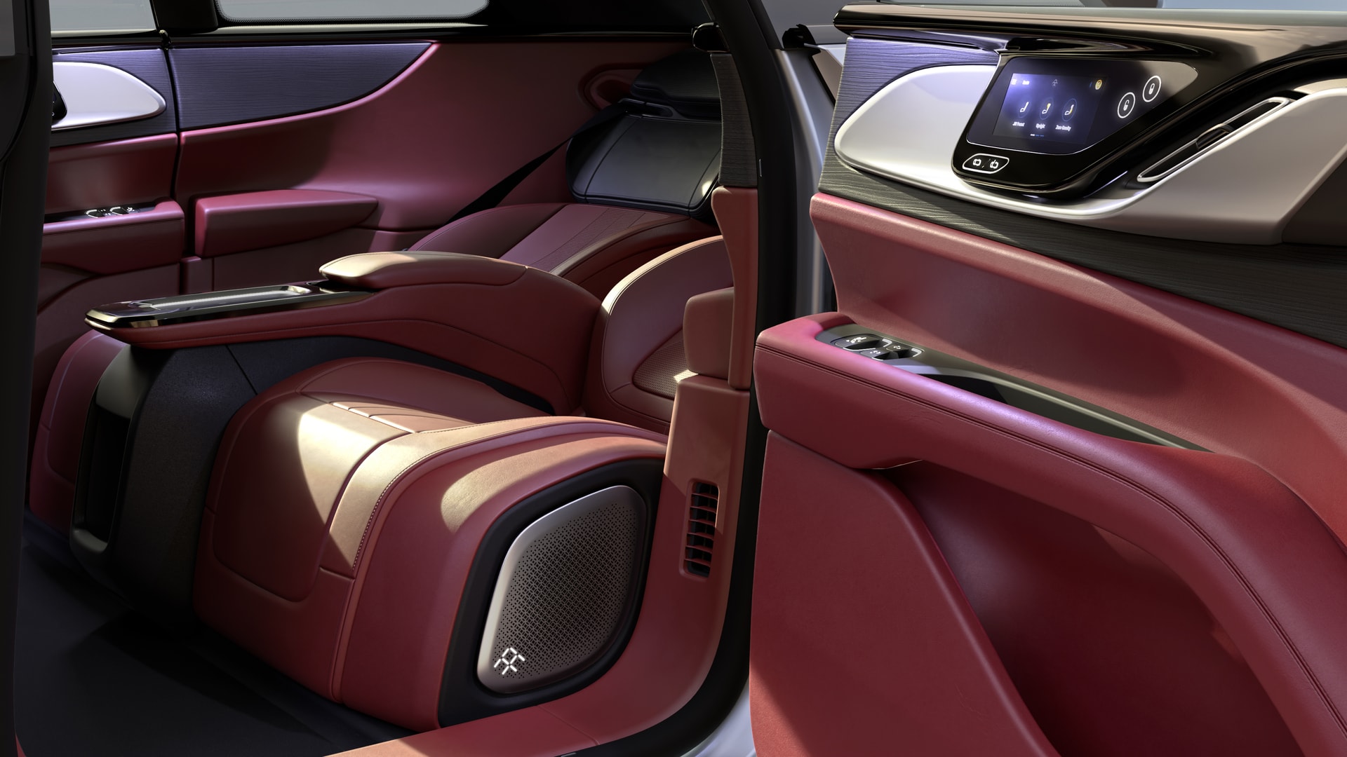 فاراداي فيوتشر الأمريكية تبدأ بإنتاج FF 91 الفاخرة المنافسة لسيارات تيسلا ولوسيد فاراداي فيوتشر FF 91 فيوتشرست