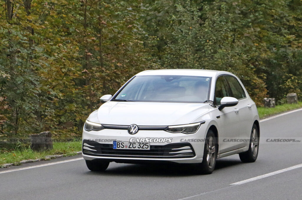 كل ما نعرفه عن فولكس واجن جولف 2024 فيس ليفت فولكس واجن جولف 2024 فيس ليفت