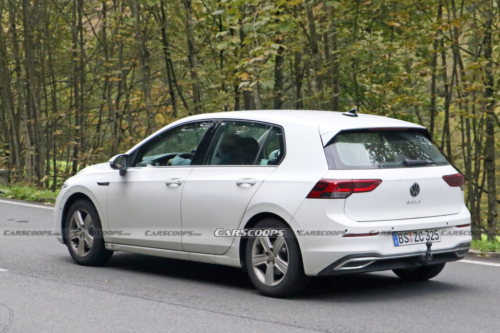 كل ما نعرفه عن فولكس واجن جولف 2024 فيس ليفت فولكس واجن جولف 2024 فيس ليفت