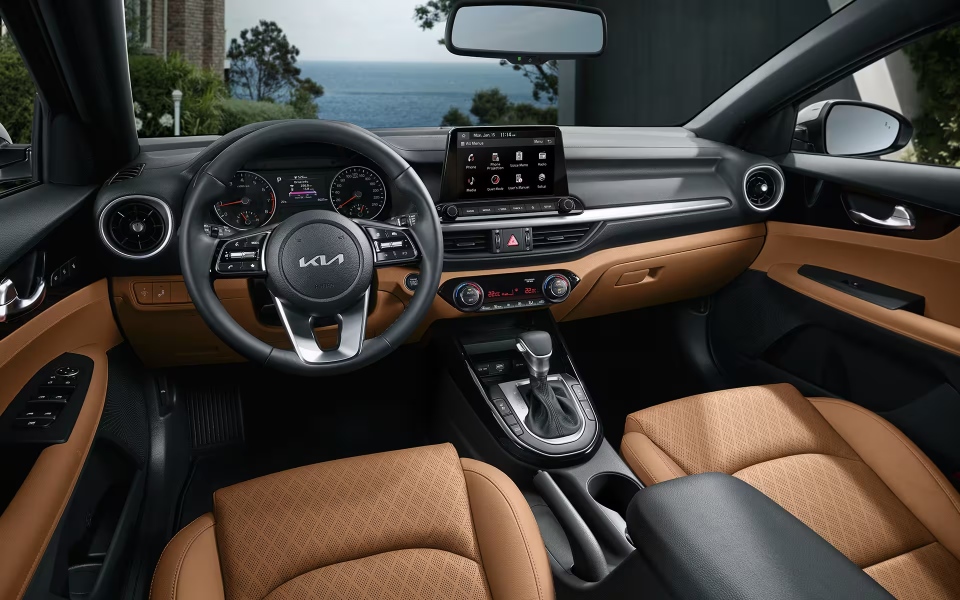 كيا سيراتو 2023 مع 3 خيارات للمحرك ومؤهلات تميزها في فئتها كيا سيراتو 2023 مع 3 خيارات للمحرك ومؤهلات تميزها في فئتها 2