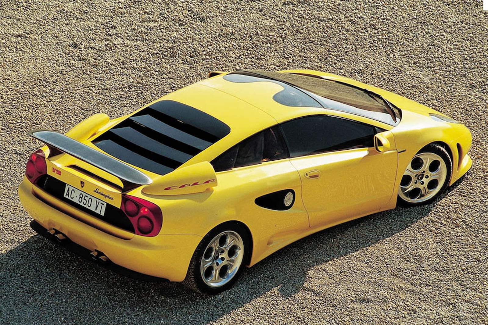 أغرب وأفضل 6 سيارات اختبارية صنعتها لامبورجيني على الإطلاق لامبورجيني كالا كونسبت