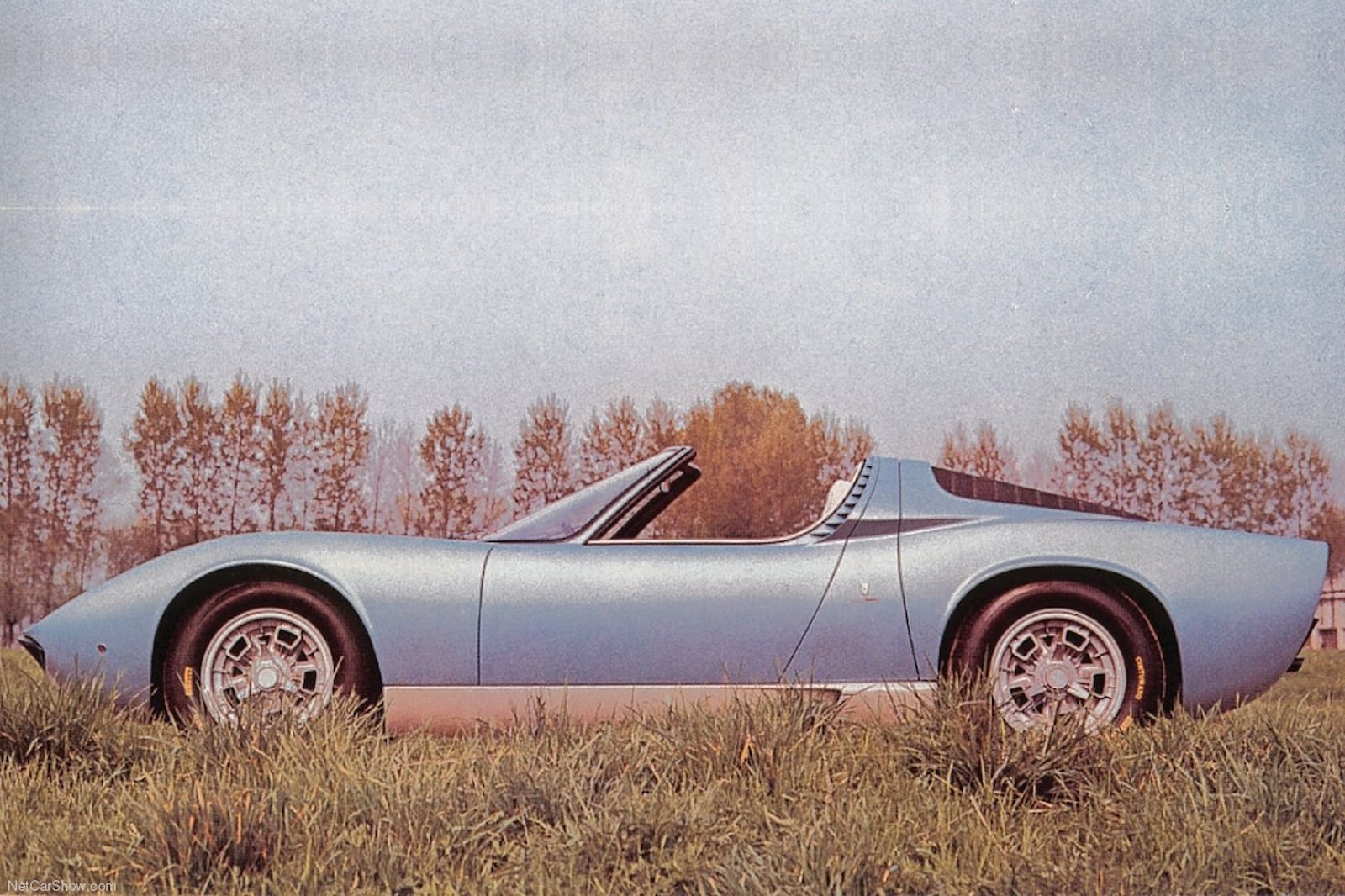 أغرب وأفضل 6 سيارات اختبارية صنعتها لامبورجيني على الإطلاق لامبورجيني ميورا P400 رودستر 1968